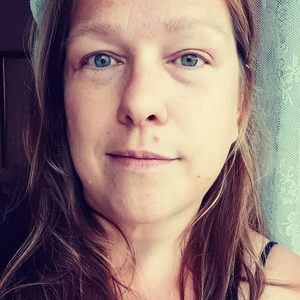 Meet your Posher, Leslie